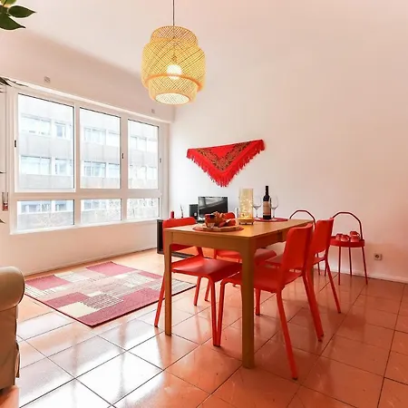 Charming Marques By Homing Lisbon